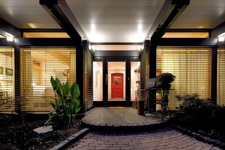 Selecting the perfect front door for your home