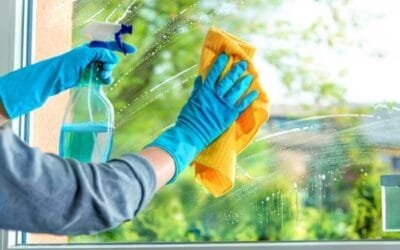 You Bet There Is a Right and Wrong Way to Clean Your Windows